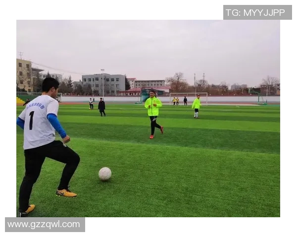 九指足球星逆境重生用坚毅意志点亮绿茵场传奇人生 九指足球星逆境重生用坚毅意志点亮绿茵场传奇人生