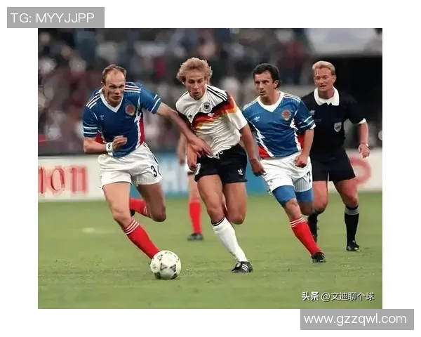 传奇老将再度绽放光芒 足球岁月里的不朽英雄与辉煌回忆 传奇老将再度绽放光芒 足球岁月里的不朽英雄与辉煌回忆