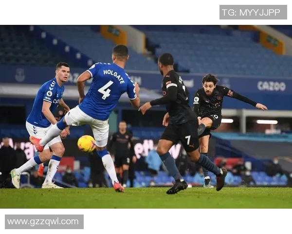 天选球星足球荣耀之路:激燃赛场中的英雄梦与冠军之争 天选球星足球荣耀之路:激燃赛场中的英雄梦与冠军之争